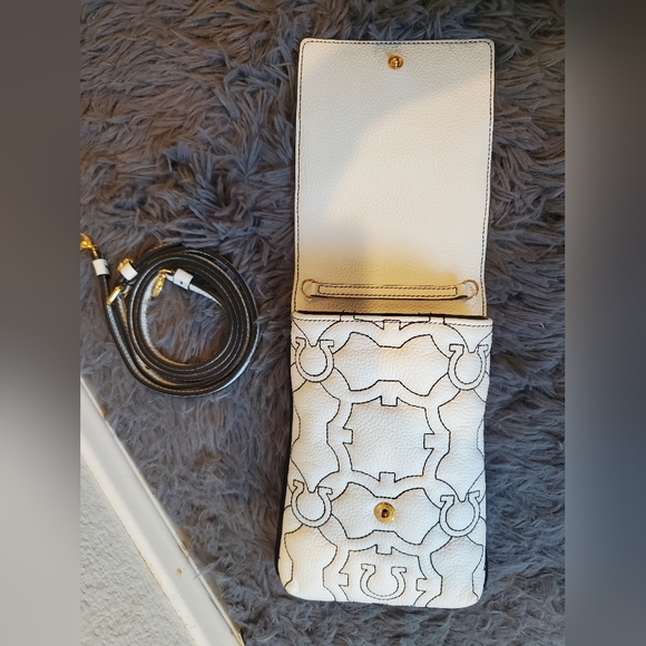 Limited Edition Salvatore Ferragamo Iconic shoulder/crossbody bag - Picture 16 of 16